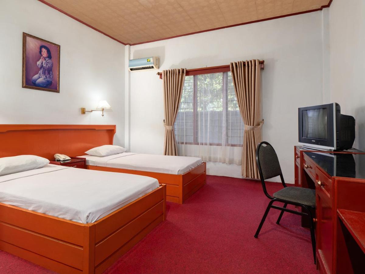 Pia Hotel Padangsidimpuan Dış mekan fotoğraf